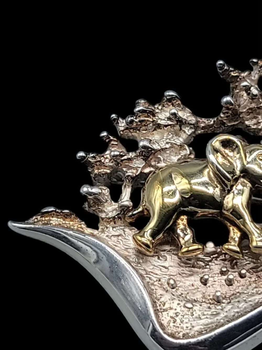 FB Sterling Silver w/10k Elephants Brooch Marching Through Detailed Scene